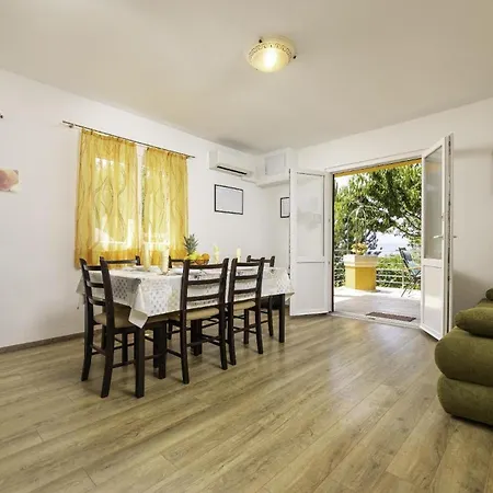 Fuer 5 Personen Ca 50 Qm In Marsici, Kvarner Bucht Krk *